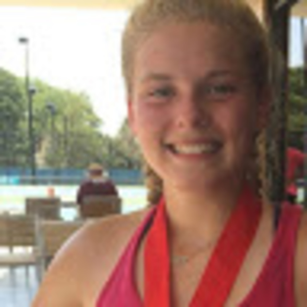 Meet your Posher, Alicia